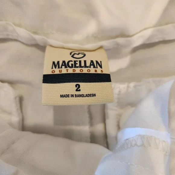 Magellan Outdoors White Shorts Womens Size 2 Cotton Blend Casual Everyday Basics - Picture 7 of 8